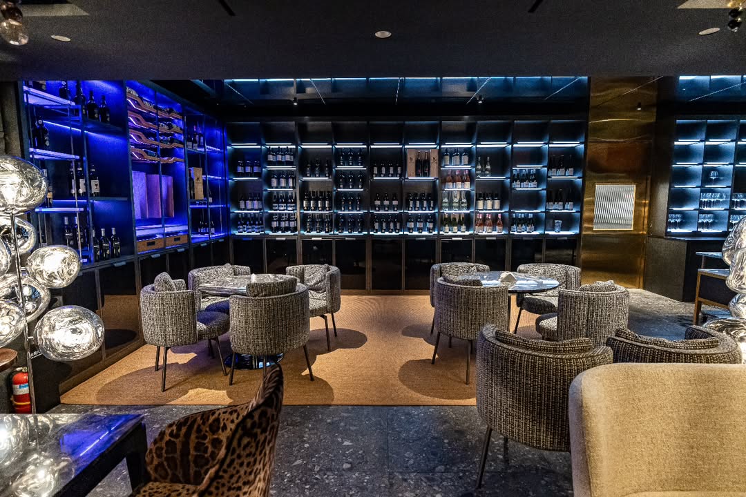 럭쏘 청담 바 공간